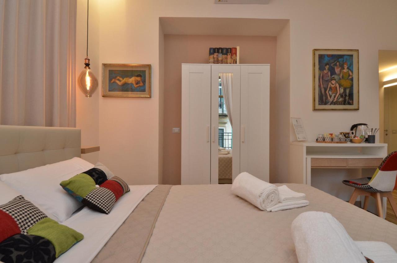 B&B Casazeni Naples Exterior photo